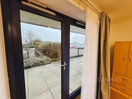 1 bedroom apartment to rent Charter House, 85 Canute Road, Southampton, SO14 - Photo 5