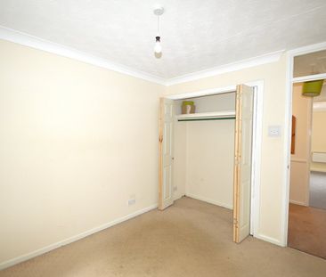 Baird Close, Slough, Berkshire,SL1 - Photo 2