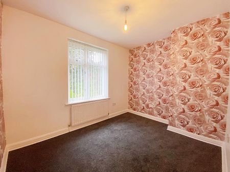 3 bedroom terraced house to rent - Photo 4