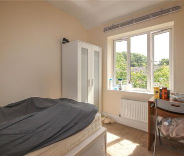 5 bedroom terraced house to rent - Photo 2