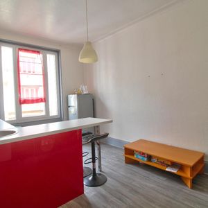 Location Appartement 2 pièces 33m² ST ETIENNE 42000 - Photo 2