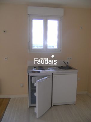 Location Appartement 1 pièce 28m² CONDE SUR VIRE 50890 - Photo 1
