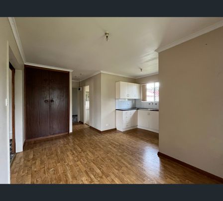 2/30 Shepherdson Rd, Parafield Gardens, SA 5107 - Photo 1