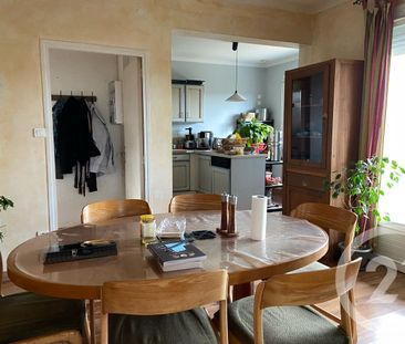 Location Appartement 4 pièces 91m² MONTAUBAN 82000 - Photo 2