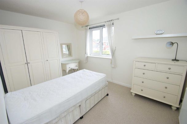 Kingfisher Way, Alwoodley, Leeds - Photo 1