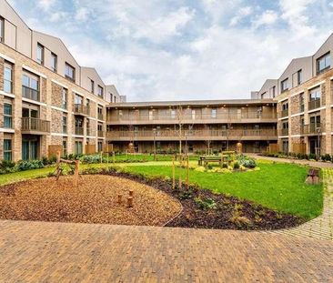 The Oakgate, Leatherhead, KT22 - Photo 2