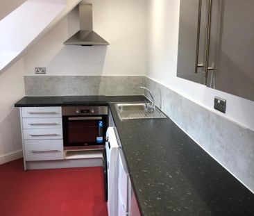 Studio to rent - Photo 2