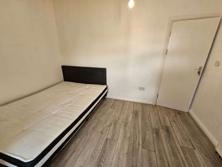 Harold Terrace,Ls6 - Photo 2