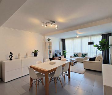 CENTRAAL GELEGEN APPARTEMENT MET STADSTUIN IN HARTJE TIELT - Foto 1