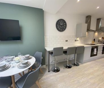 1 bedroom in a house share to rent - Photo 5