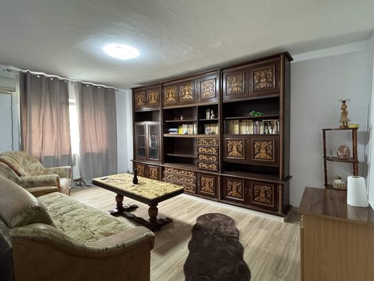 3 cam, decomandat, 2 bai, etaj 3, mobilat+utilat, Cuza Voda - Fotografie 1