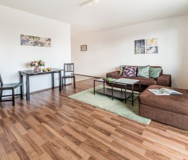 City-Residence: Schick eingerichtete Wohnung mit Skylineblick in se... - Photo 1