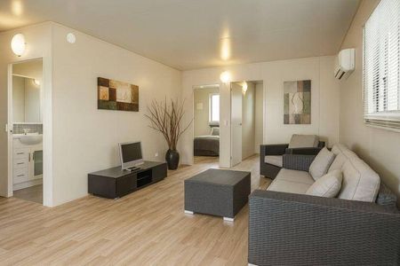 HOME FOR RENT...NO BOND...NO CONTRACT... 40+ LIVING - Photo 2