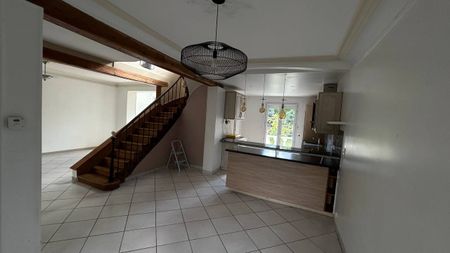 Location Maison 7 pièces 164m² ENGHIEN LES BAINS 95880 - Photo 3