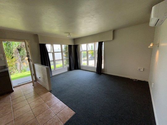 Two Bedroom Unit In Handy Location - Judea - Photo 1