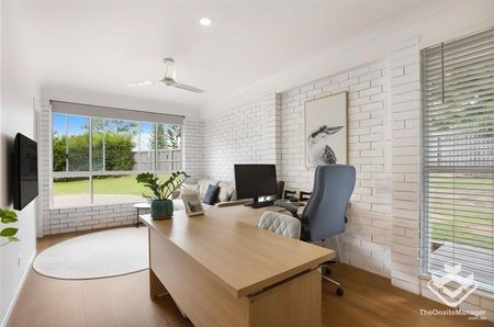 Family Compound: Acreage Living with Total Convenience - Photo 3