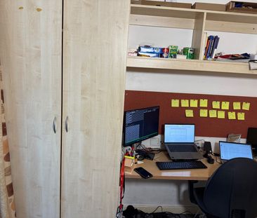 Room in a Shared Flat, Hanover Park, SE15 - Photo 3