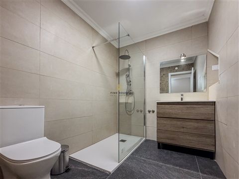 Moradia Isolada T6 - Photo 1