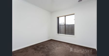 Family Focused with Alamanda School Zoning. - Photo 2