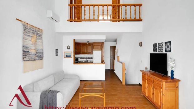 Casa adosada de alquiler en Calle Ravel, 12, Gran Vista - Olivo de Oro - Foto 1