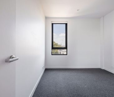 Parkside ‘Arkadia’ apartment with city views - Photo 3