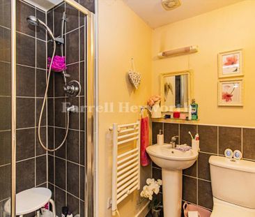 2 bedroom flat to rent - Photo 6