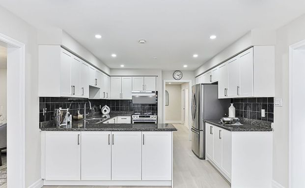 For Lease - 226 Highglen Avenue Unit# Bsmt-Room 2, Markham, Ontario - Photo 1