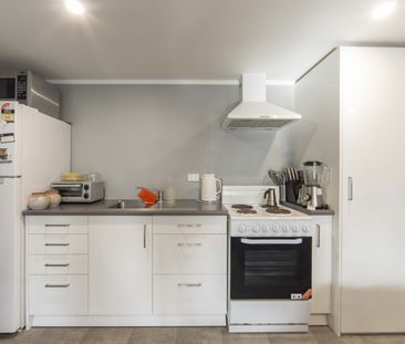 81a Oakfield - 1 Bedroom, 1 Bathroom - Photo 6