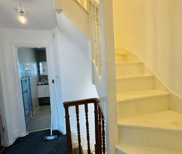 4 Bed Semi-Detached House, Rannock Avenue, NW9 - Photo 2