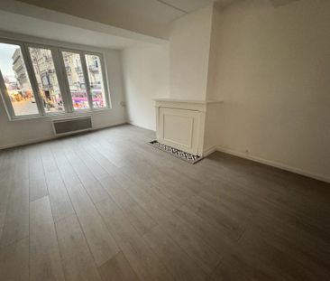 Location Appartement 2 pièces 50 m2 à Saint-Quentin - Photo 2