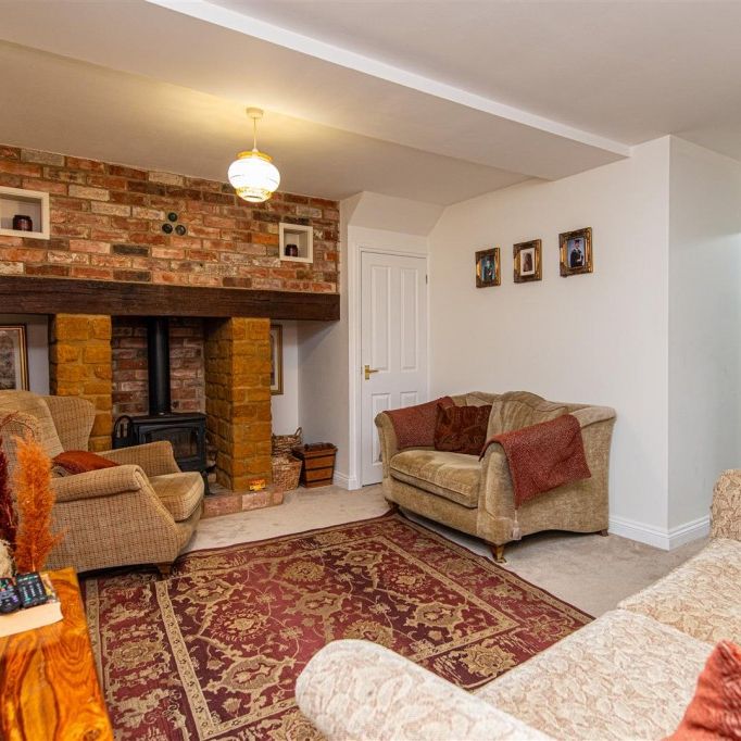 3 bed House To Let - Photo 1