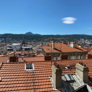 studio meublé avec coin chambre, place de la Victoire - Photo 3