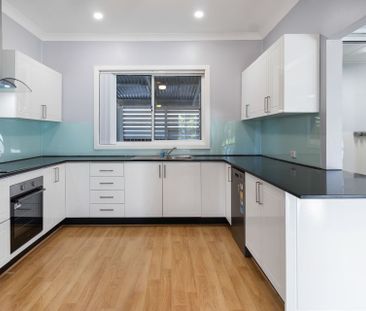 Perfectly Located 3 Bedroom Home - Photo 2