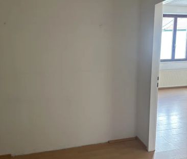 Sonnige Wohnung- Nähe Zentrum und dem Bahnhof- nur 16 min. mit der ... - Photo 1