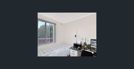 Great Location 2 Bedroom in MASCOT - Photo 5