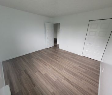 Logement 3 ½ spacieux à proximité du Mont-Bellevue et de l’Universi... - Photo 1