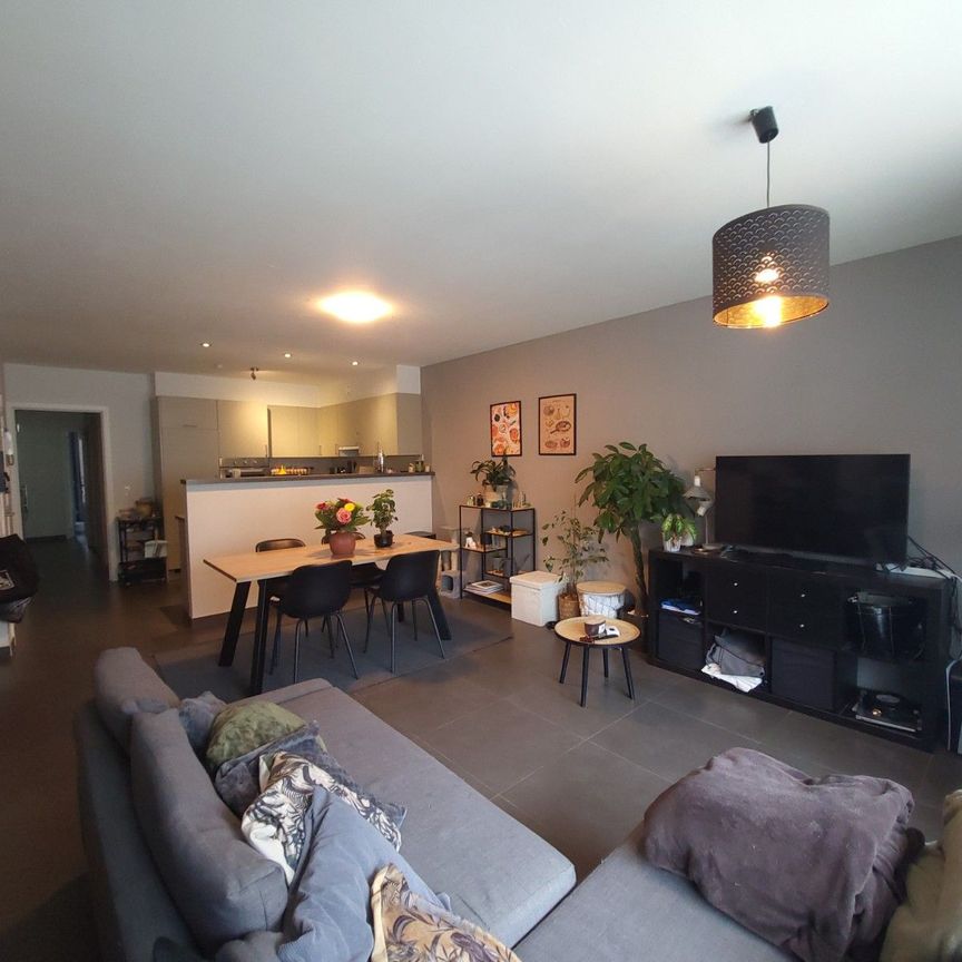 Modern 2-slaapkamerappartement nabij centrum - Foto 1