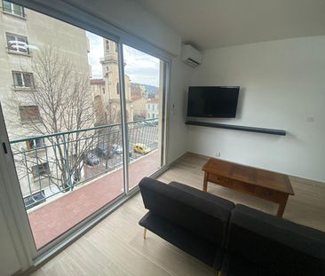 Location Appartement 2 pièces 33m² - Photo 3