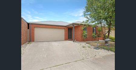 Family Home in a Prime Location - Photo 3