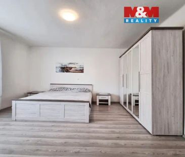 Pronájem bytu 2+kk, 79 m - Fotografie 3