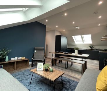 Room 3 and 4, Flat 13, Commercial Point, NG9 2NG, NOTTINGHAM - Photo 2