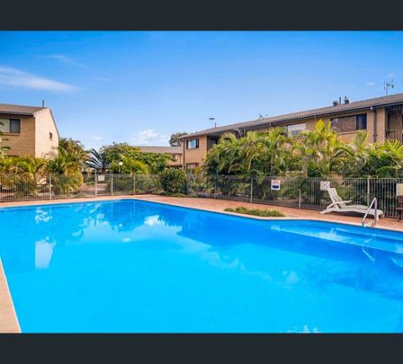 23/20 Barbet Place, Burleigh Waters, Qld 4220 - Photo 1