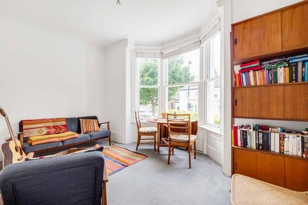 1 bedroom flat to rent - Photo 1