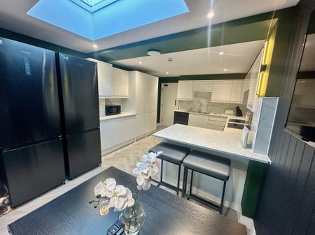 Highfield Road, Bournemouth - Photo 4