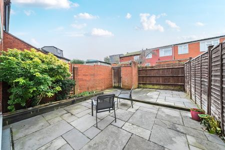 Caistor Road, Balham, London, SW12 - Photo 5