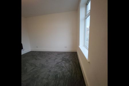 2 Bed Flat, Laird Street, CH41 - Photo 3