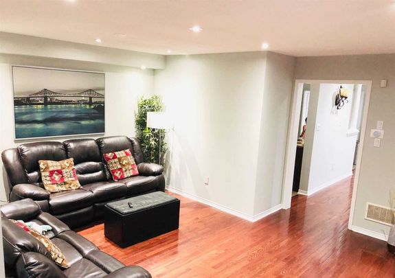 For Lease - 10 Palleschi Drive Unit# Upper, Brampton, Ontario - Photo 1