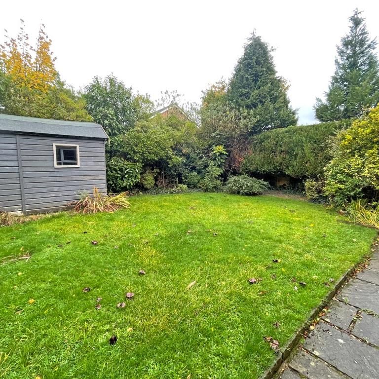 4 bedroom detached house to rent - Photo 1