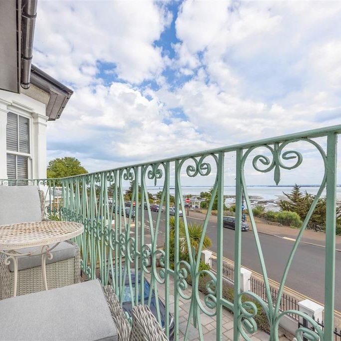 2 bedroom maisonette to rent - Photo 1