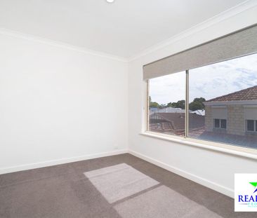 All You Need Is Right Here - Photo 2